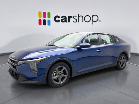 Used 2025 Kia K4 FWD image 1