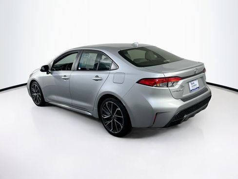 Used 2020 Toyota Corolla SE w/ SE Premium Package image 7