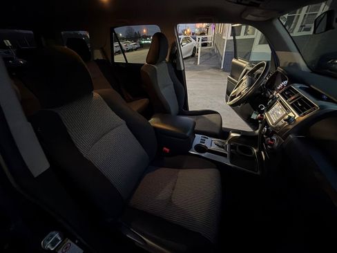 Used 2016 Toyota 4Runner SR5 image 24