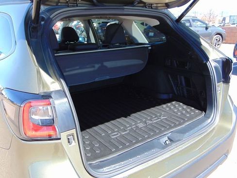 Certified 2025 Subaru Outback Onyx Edition image 25