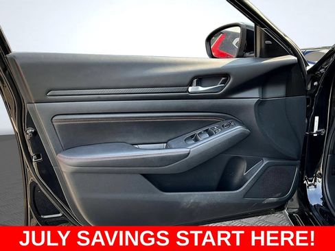 Used 2021 Nissan Altima 2.5 SR FWD image 26