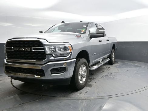 Used 2024 RAM 2500 Big Horn image 5