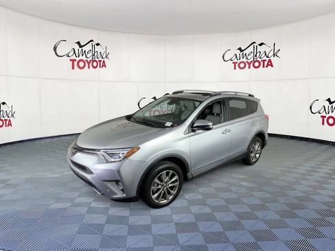 Used 2017 Toyota RAV4 Limited FWD image 7