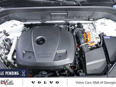 Certified 2024 Volvo XC90 T8 Ultimate w/ Protection Package AWD/4WD image 39