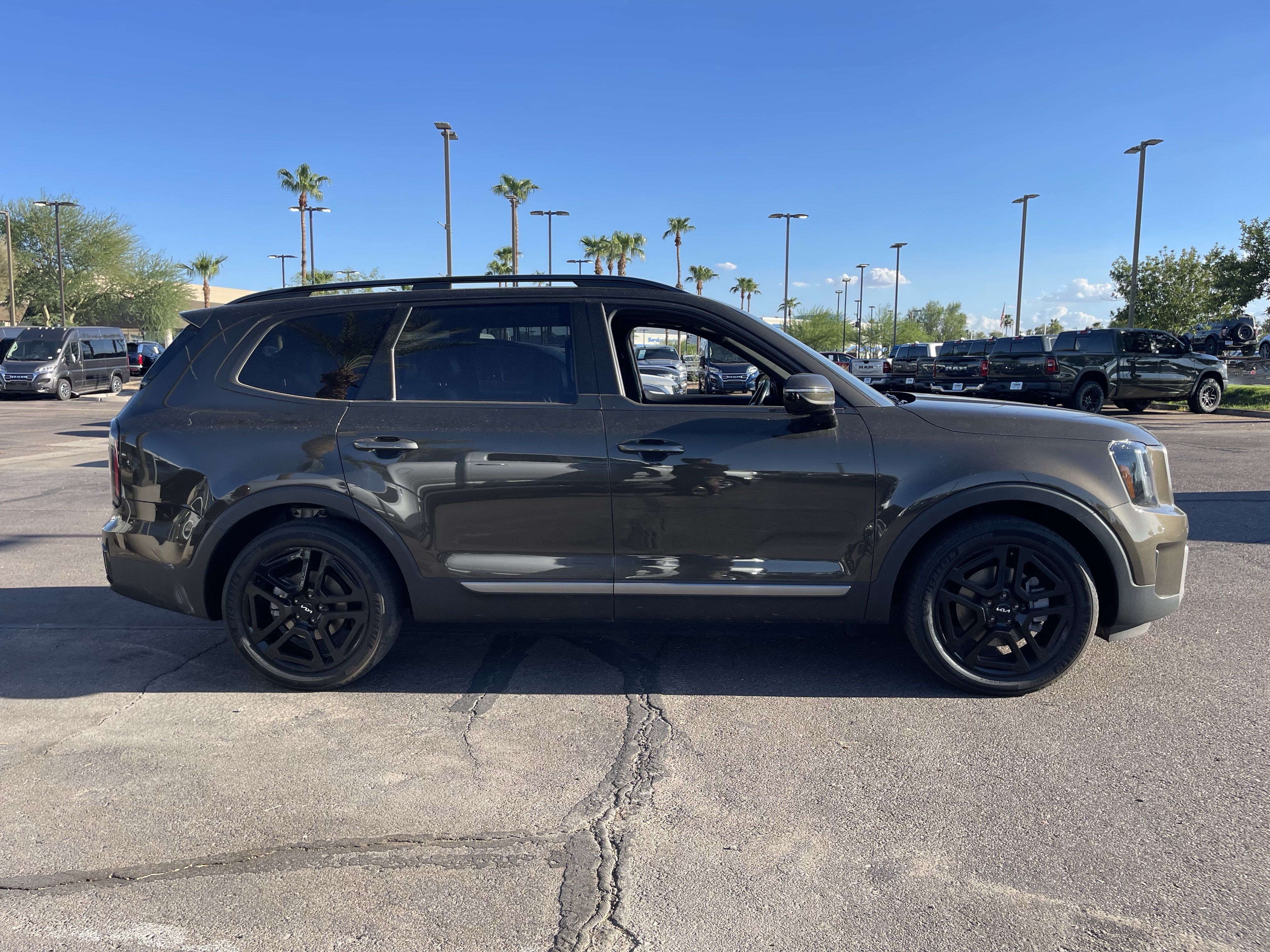 Certified 2023 Kia Telluride SX Prestige X-Line AWD/4WD image 6