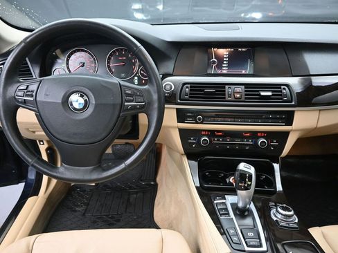 Used 2013 BMW 528i xDrive Sedan image 11