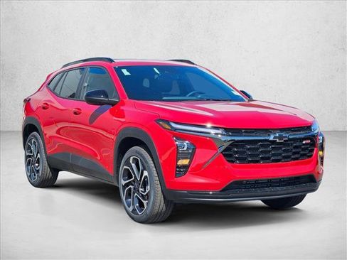New 2026 Chevrolet Trax RS w/ Sunroof Package FWD image 7
