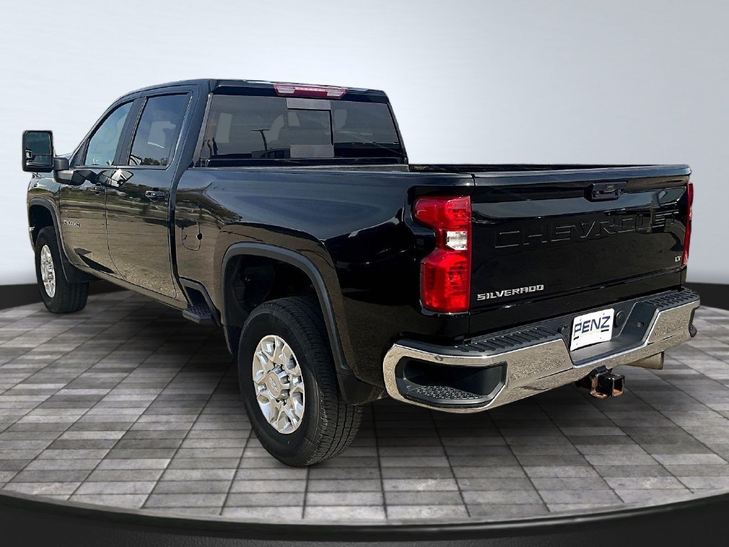 Used 2020 Chevrolet Silverado 2500 LT w/ Convenience Package AWD/4WD image 5
