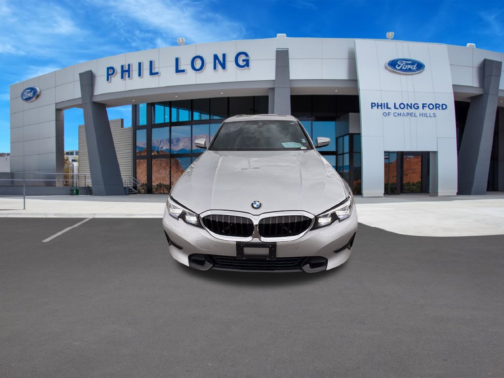 Used 2019 BMW 330i xDrive Sedan w/ Driving Assistance Package AWD/4WD image 10