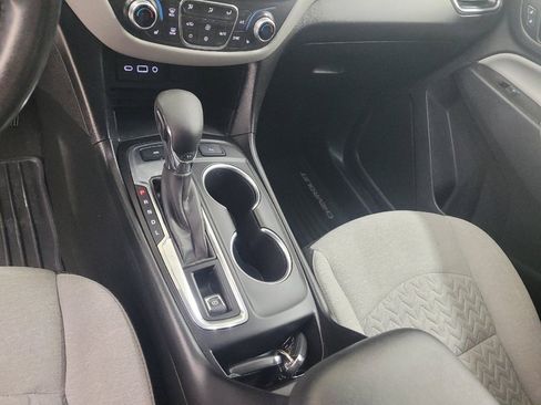Used 2022 Chevrolet Equinox LT AWD/4WD image 26