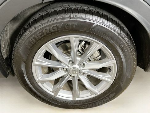 Used 2025 Honda CR-V EX-L image 11