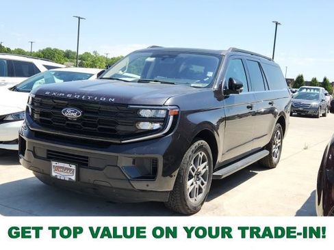 Used 2025 Ford Expedition Max Active AWD/4WD image 1