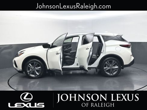 Used 2024 Nissan Murano Platinum w/ Cargo Package image 35