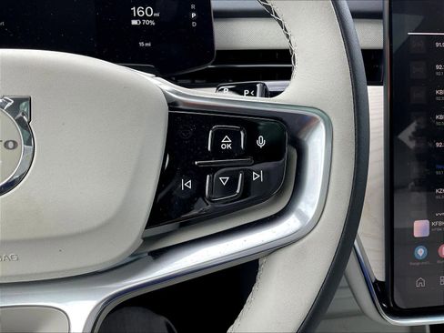 New 2025 Volvo EX90 Ultra image 17