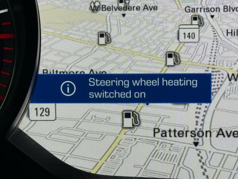 Used 2019 Porsche Panamera 4 image 39