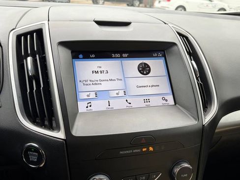 Used 2019 Ford Edge SEL w/ Equipment Group 201A image 10