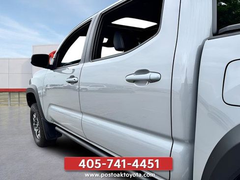 Used 2021 Toyota Tacoma TRD Off-Road w/ TRD Premium Off Road Package AWD/4WD image 36