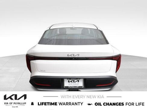New 2026 Kia K4 FWD image 6