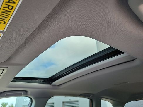 Used 2019 Honda CR-V EX image 30