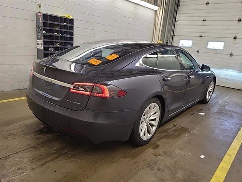 Used 2019 Tesla Model S Long Range AWD/4WD image 6