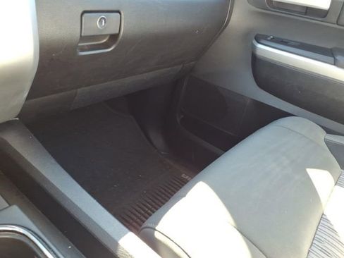 Used 2015 Toyota Tundra SR5 w/ SR5 Upgrade Package image 27