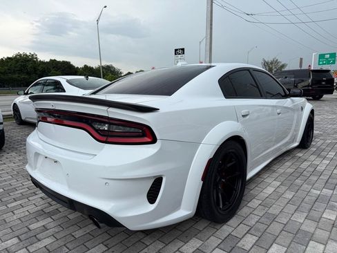 Used 2020 Dodge Charger SRT Hellcat w/ Harman/Kardon Audio Group RWD image 7