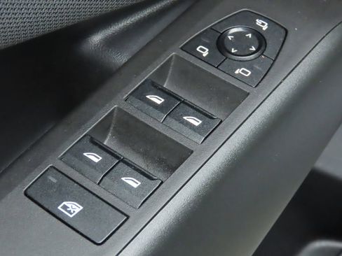 Certified 2025 BMW X3 xDrive30i w/ Premium Package image 23