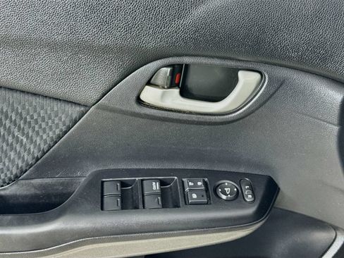 Used 2015 Honda Civic SE image 21