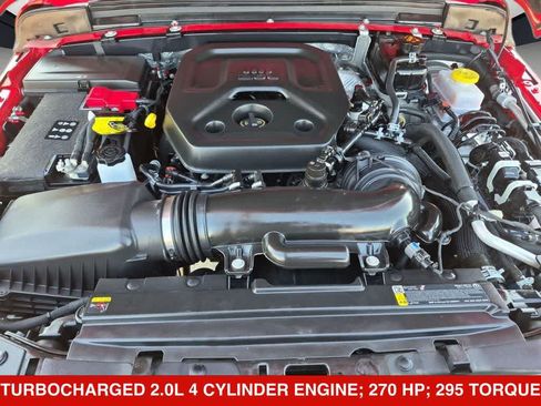 Used 2026 Jeep Wrangler Unlimited Sahara AWD/4WD image 13