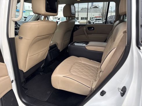 Used 2023 Nissan Armada Platinum w/ Captain's Chairs Package image 15