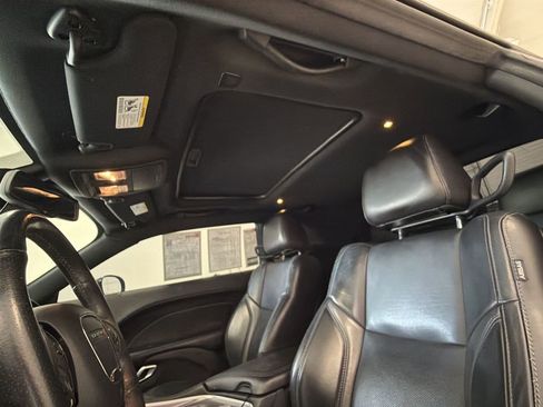 Used 2019 Dodge Challenger SXT w/ Plus Package image 19