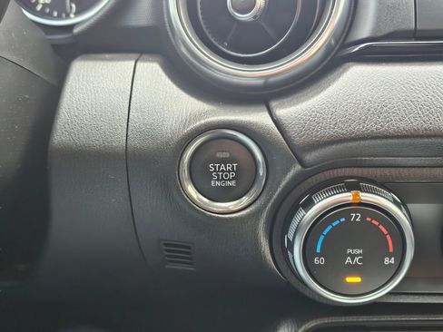 Used 2019 MAZDA MX-5 Miata RF Grand Touring image 11