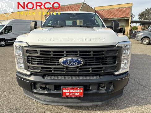 Used 2023 Ford F250 XL image 3
