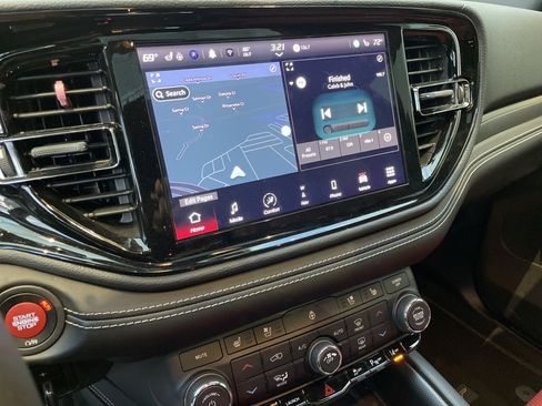 Used 2024 Dodge Durango SRT Hellcat image 25