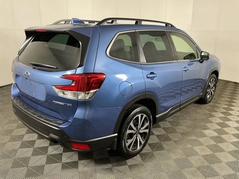 Used 2023 Subaru Forester Limited AWD/4WD image 7