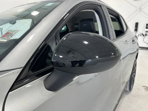 Used 2023 Buick Envision Preferred w/ Sport Touring Package image 15