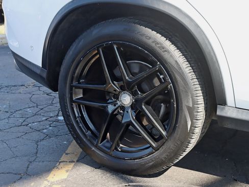 Used 2016 Mercedes-Benz GLE 450 GLE 450 AMG 4MATIC Sport Utili image 6