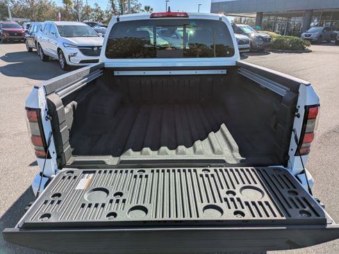 Certified 2024 Nissan Frontier PRO-4X w/ Pro Premium Package image 13