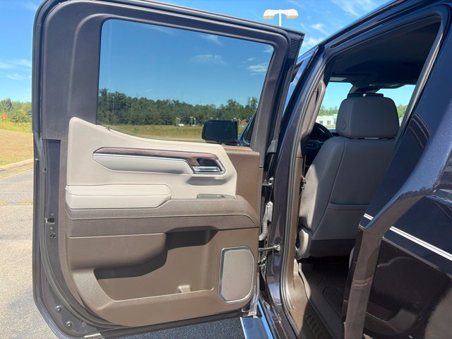 Used 2025 GMC Sierra 1500 SLT w/ SLT Premium Plus Package AWD/4WD image 7