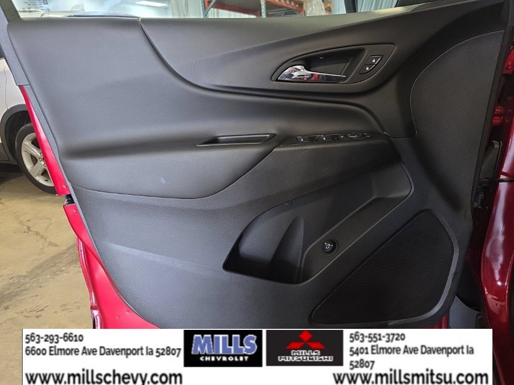 Used 2024 Chevrolet Equinox LT w/ LPO, Floor Liner Package AWD/4WD image 14