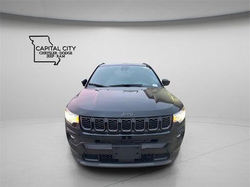 New 2026 Jeep Compass Latitude image 3