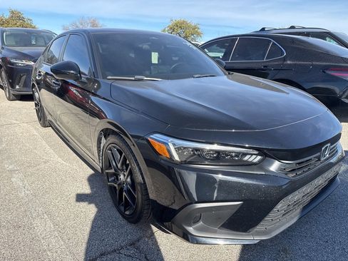 Used 2024 Honda Civic Sport image 3