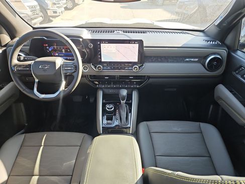 Used 2025 Chevrolet Colorado ZR2 image 29