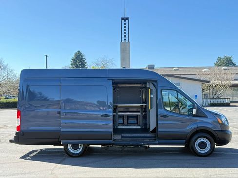 Used 2019 Ford Transit 250 148 High Roof Extended image 21