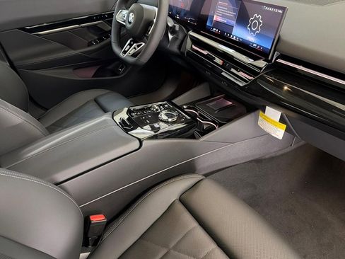 New 2026 BMW 530i w/ Executive Package RWD image 27