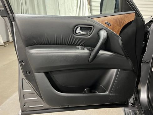 Used 2023 Nissan Armada SL image 24