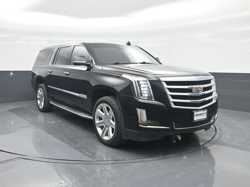 Used 2020 Cadillac Escalade ESV Luxury image 8