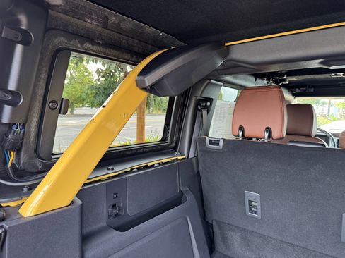 Used 2023 Ford Bronco Heritage Edition image 40