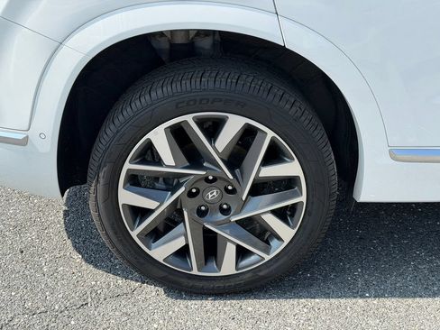 Used 2022 Hyundai Santa Fe Calligraphy AWD/4WD image 12