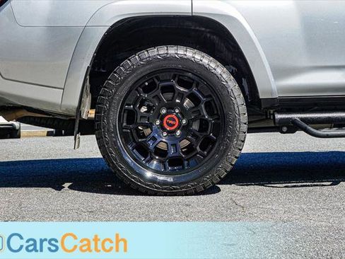 Used 2019 Toyota 4Runner SR5 image 16